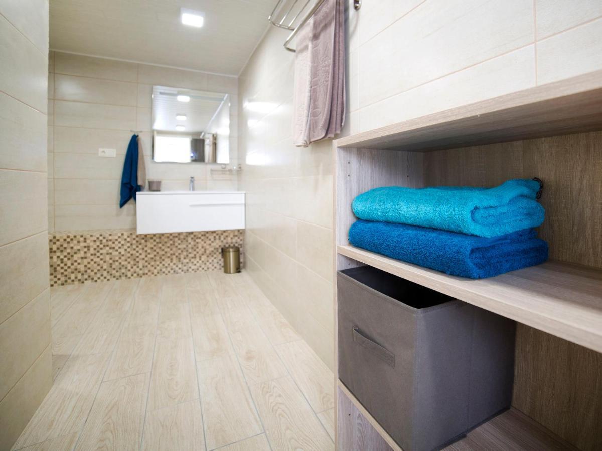 Holiday Home Nelli By Interhome 卡尔佩 外观 照片